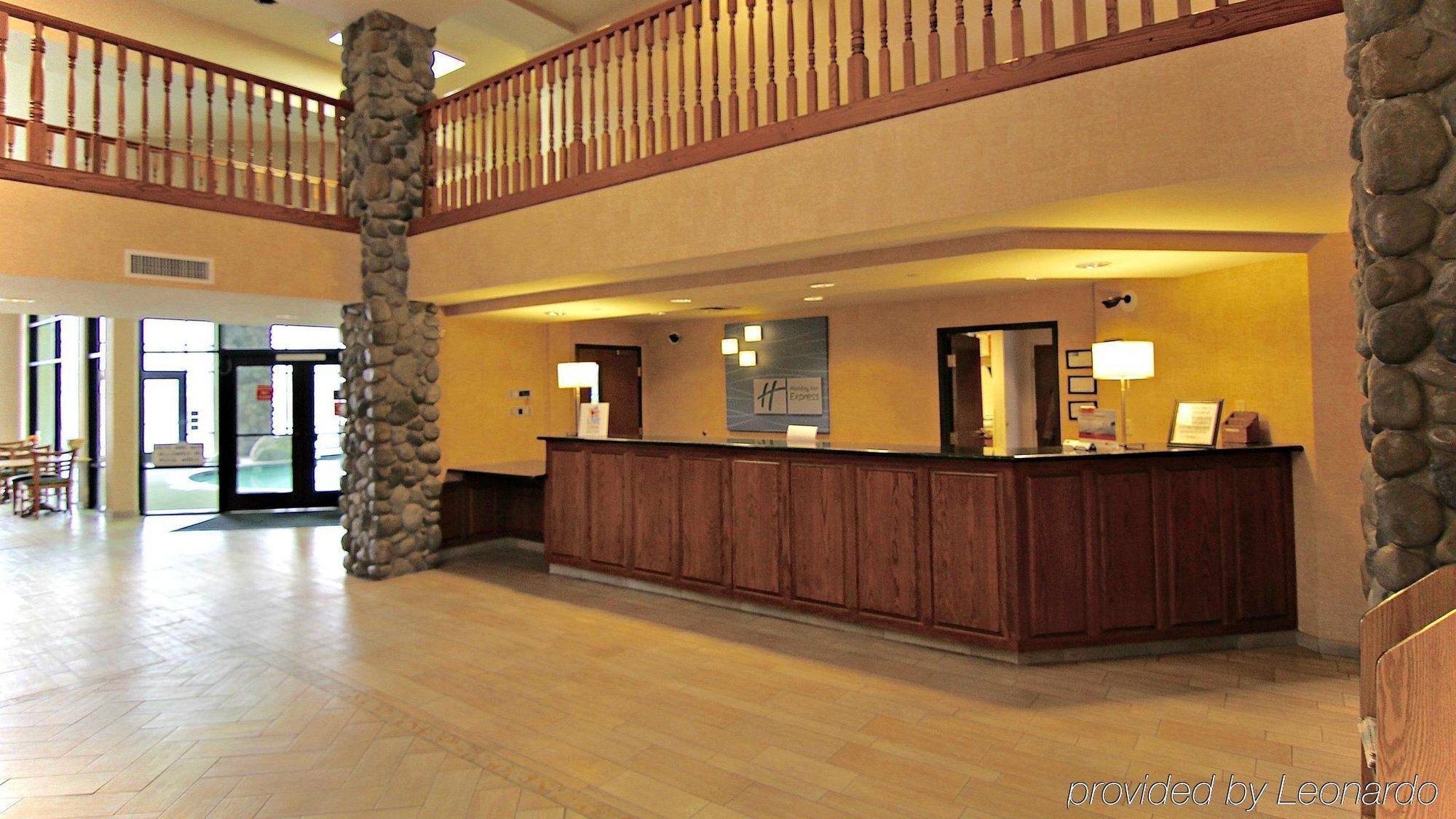 Holiday Inn Express Fallon By Ihg Buitenkant foto